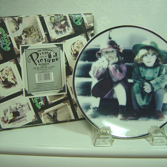 Kim Anderson Pretty as a Picture 6" plate-"We're Two of a Kind"-1996 - Picture 1 of 5